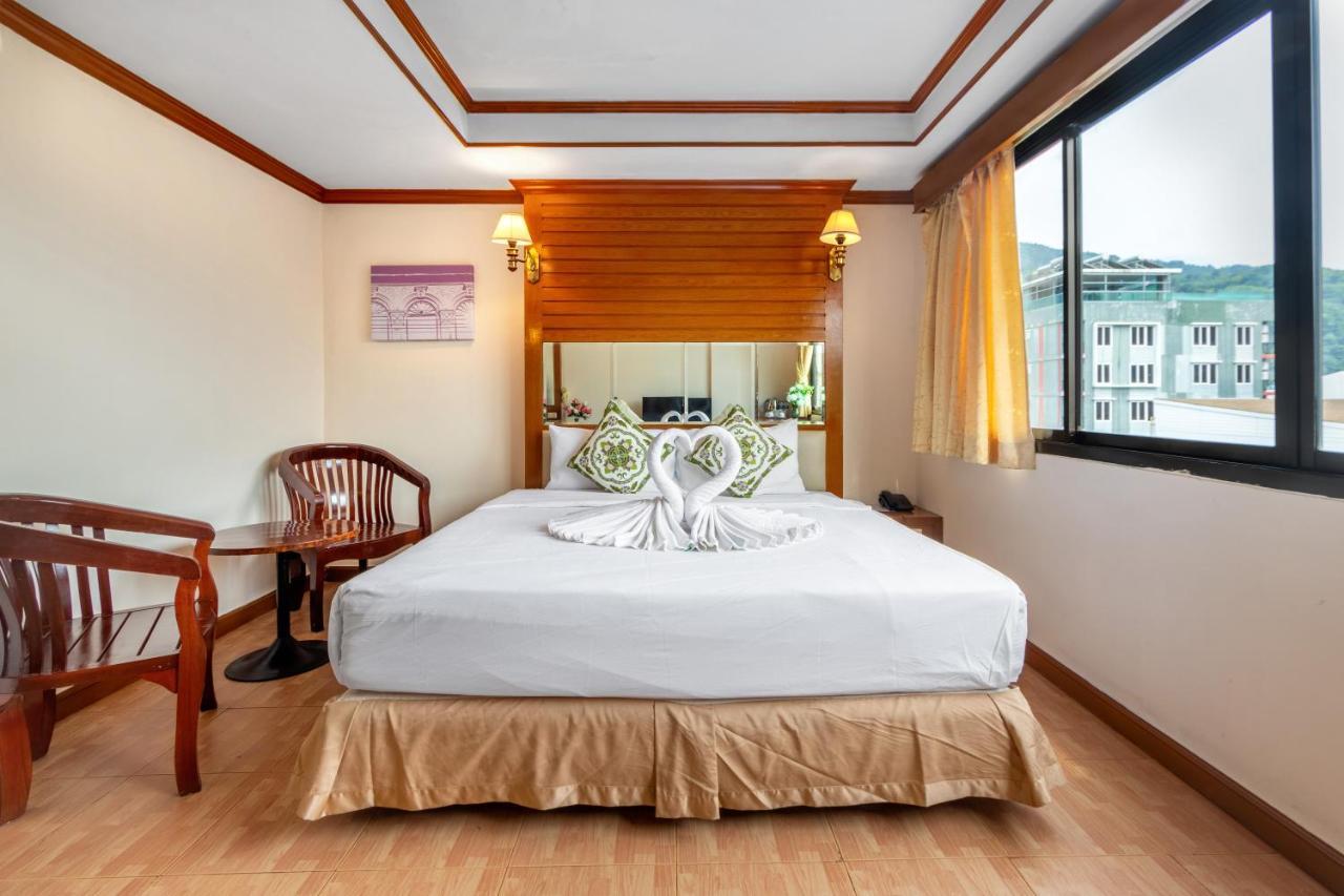 Jb Green Hotel Patong Exteriör bild