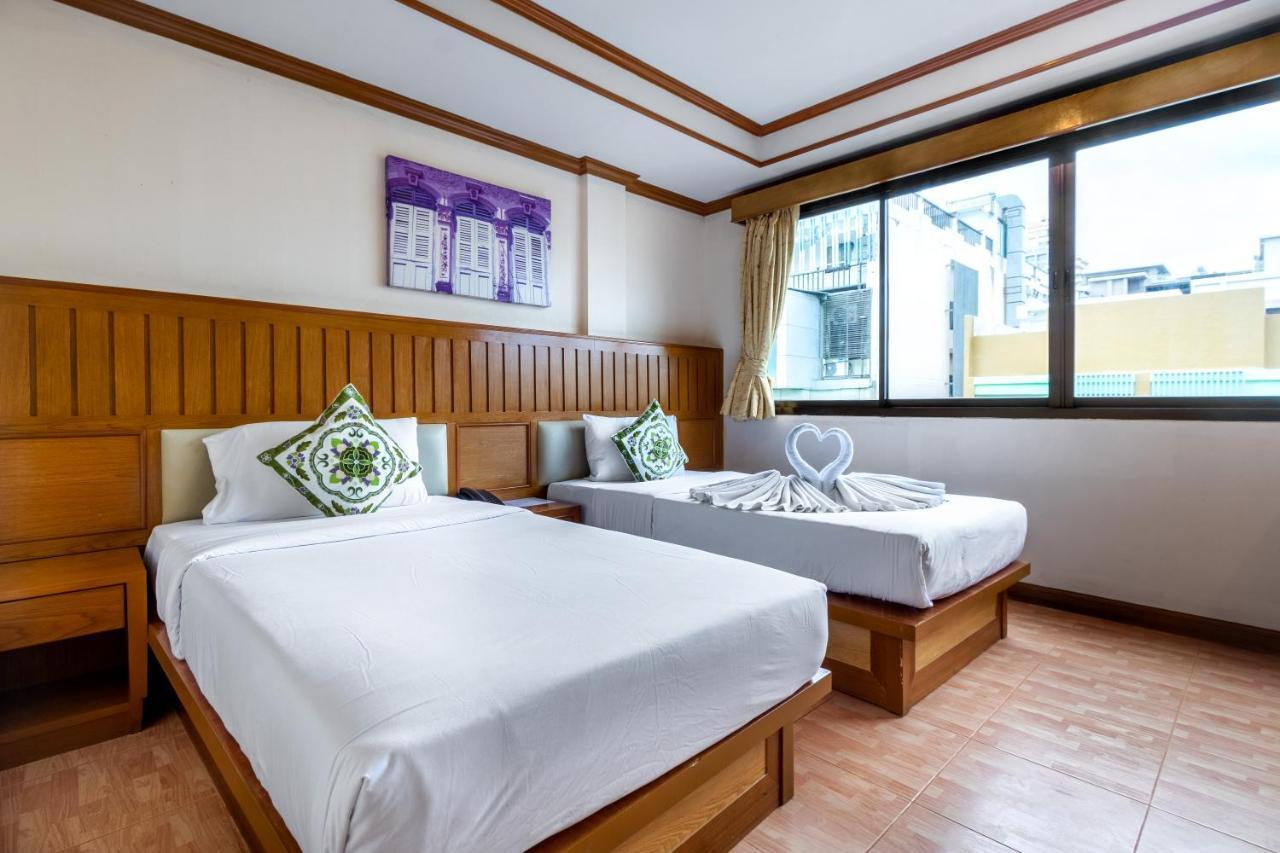 Jb Green Hotel Patong Exteriör bild