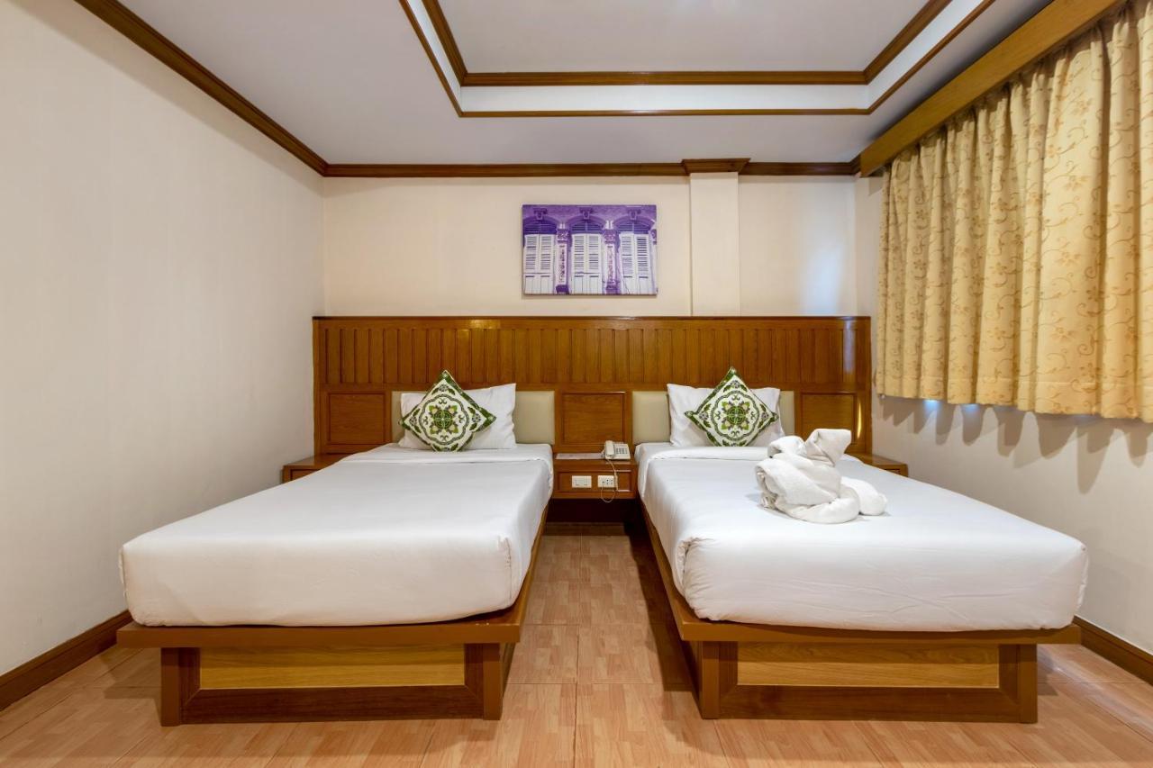 Jb Green Hotel Patong Exteriör bild